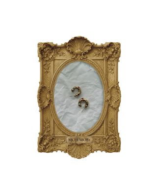 Pojďme se dnes pokochat náušnicemi Rock. Na webu jsou dostupné ve zlaté a stříbrné barvě 😍